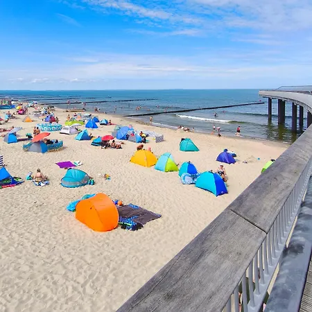 Апартаменты Haus Albatros 4 *