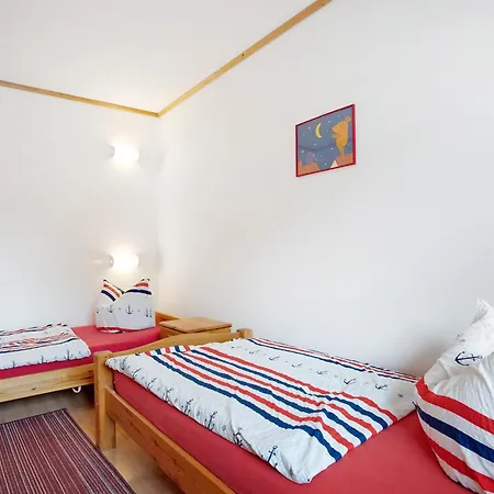 Apartamento Haus Albatros 4 *