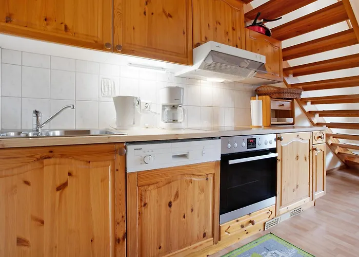 Apartment Haus Albatros 4 *